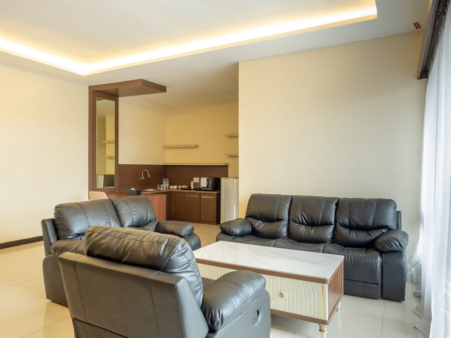 Suite Emerald — 12