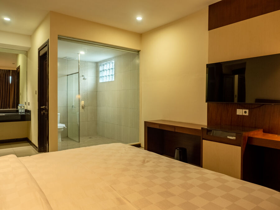 Suite Emerald — 7
