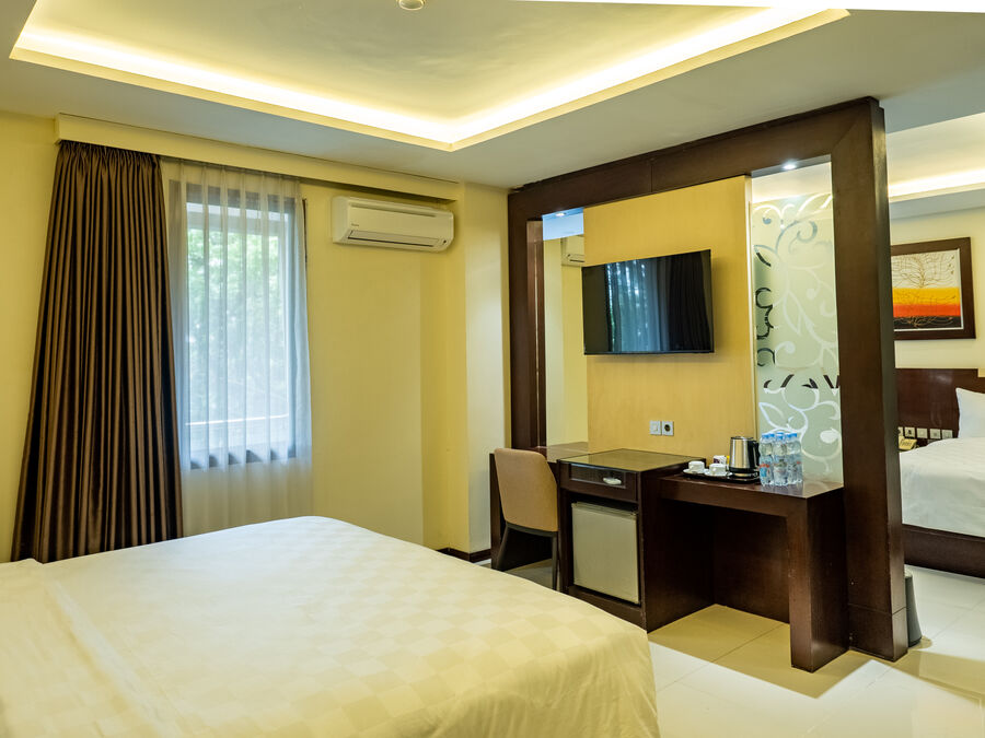 Family Deluxe Room — 15